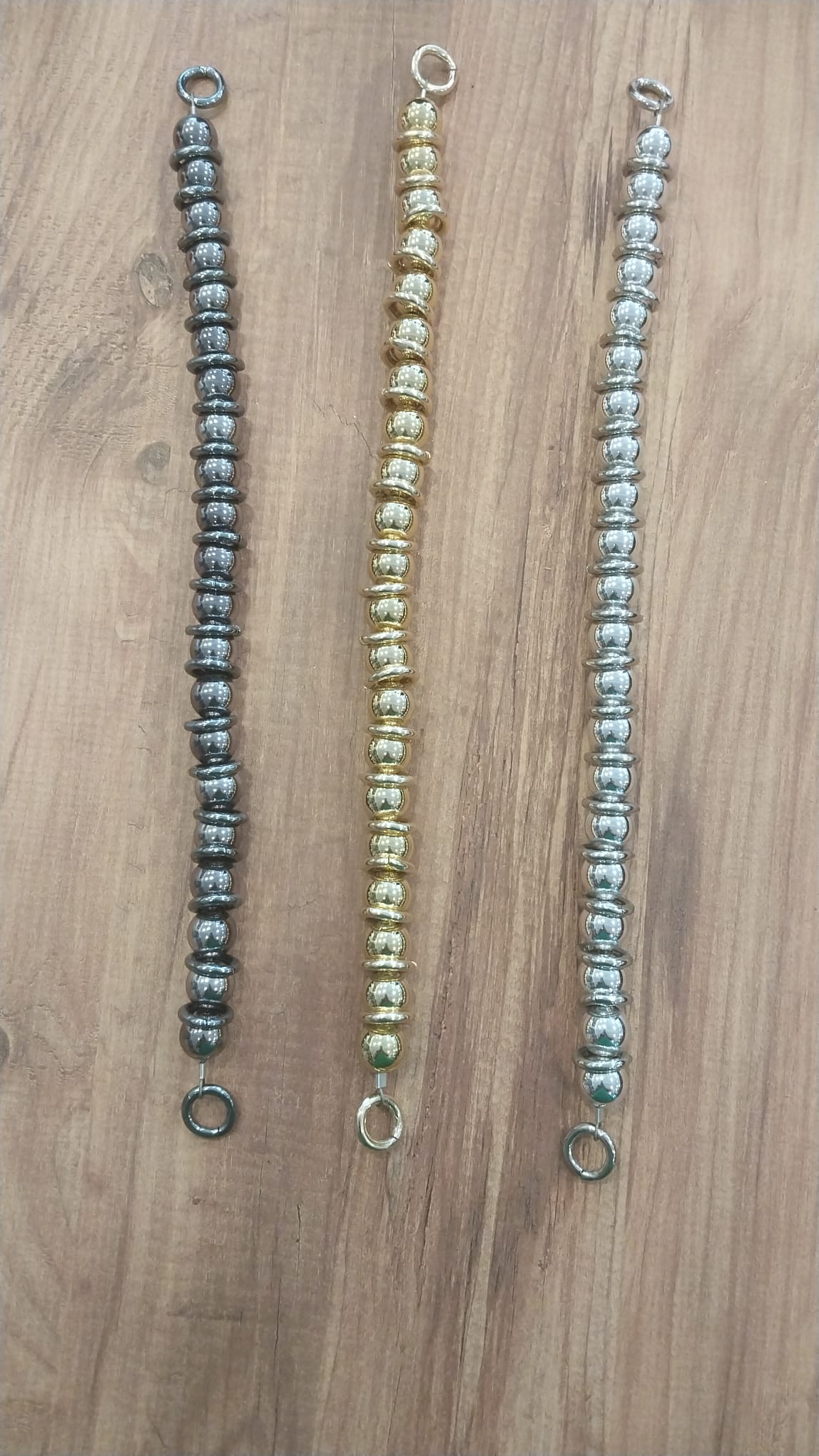 42 cm Boncuk Detaylı Akrilik Çanta Askısı